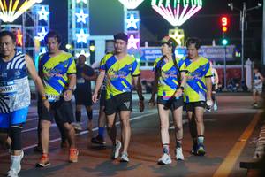 BIB: 
                            <button type="button" onclick="openModal(24412471)" class="btn btn-primary btn-sm float-right btn-popup" data-toggle="modal" data-target=".modal-high-quality">
                        <i class="fas fa-shopping-cart"></i> Add to Cart
                    </button>
                                            <button type="button" onclick="isThisMe(24412471, true)" class="btn btn-success btn-sm float-right btn-popup btn-isme hidden" data-toggle="tooltip" data-placement="bottom" title="นี่คือรูปของคุณใช่ไหม คลิกที่นี่เพื่อเอาเข้าอัลบั้ม">
                        <i class="fas fa-plus"></i> Add to album
                    </button>
                    <button type="button" onclick="isThisMe(24412471, false)" class="btn btn-warning btn-sm float-right btn-popup btn-isnotme hidden">
                        <i class="fas fa-ban"></i> Remove from album
                    </button>